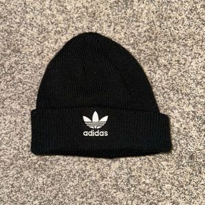 Adidas beanie